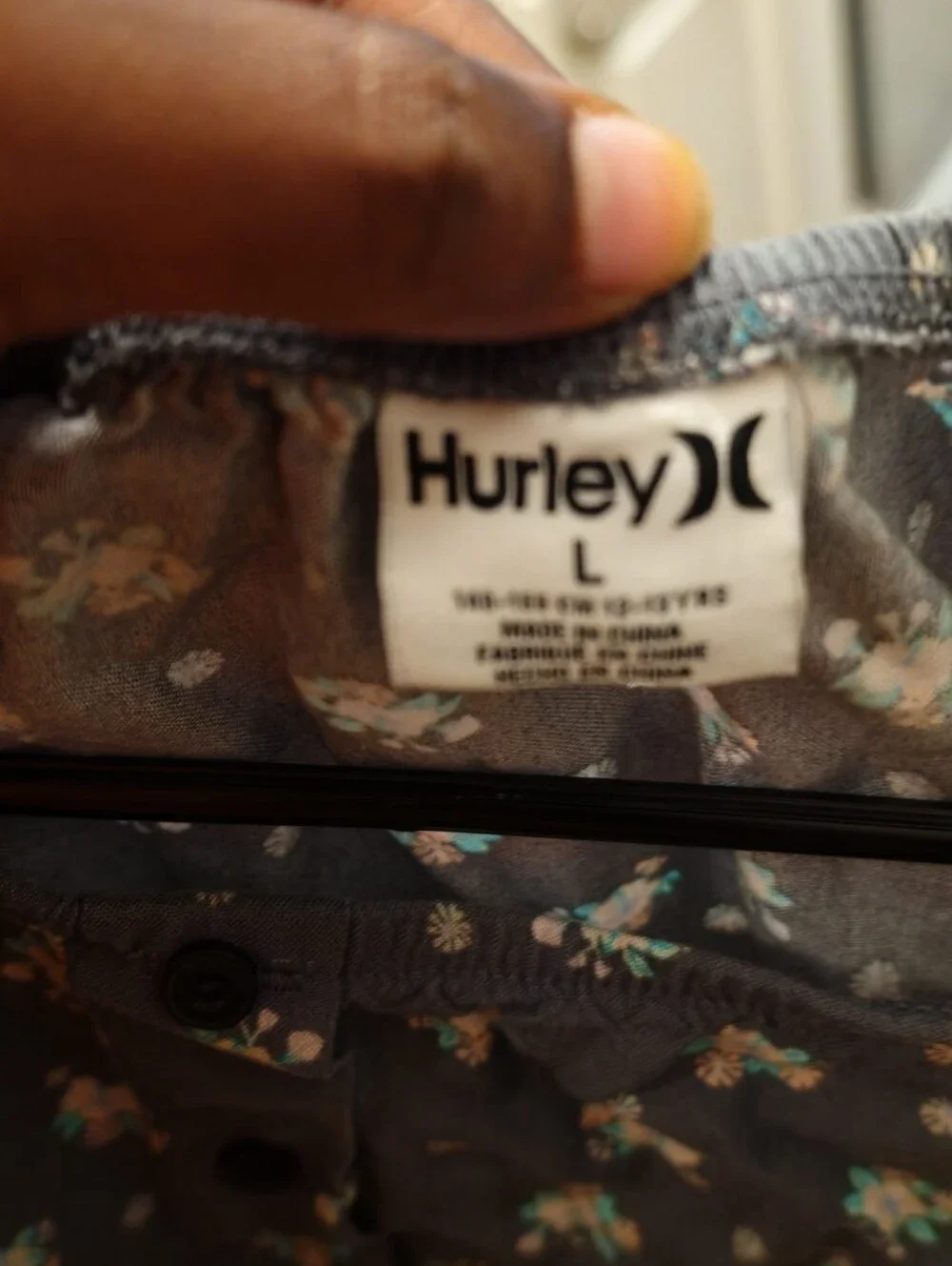 Hurley Gray Floral Button-Up Blouse with Mint Accents